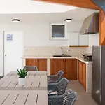 Tina Ocean View Villa *