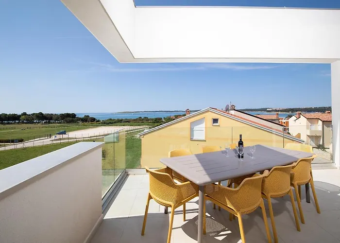 Tina Ocean View Vila Medulin